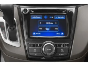 Used 2015 Honda Odyssey for sale in Lynnwood, WA — photo 9