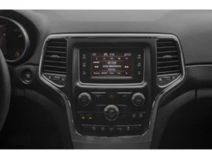 Used 2015 Jeep Grand Cherokee Laredo for sale in Lynnwood, WA — photo 13