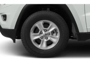 Used 2015 Jeep Grand Cherokee Laredo for sale in Lynnwood, WA — photo 14