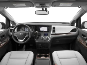 Used 2017 Toyota Sienna Limited Premium for sale in Lynnwood, WA — photo 8