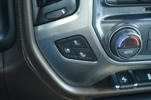 Used 2018 Chevrolet Silverado 2500HD LTZ for sale in Lynnwood, WA — photo 26
