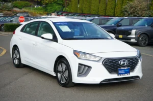 Used 2022 Hyundai IONIQ HYBRID Blue for sale in Lynnwood, WA — photo 3