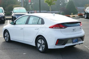 Used 2022 Hyundai IONIQ HYBRID Blue for sale in Lynnwood, WA — photo 9