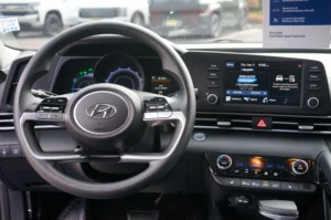 Used 2023 Hyundai ELANTRA HYBRID Blue for sale in Lynnwood, WA — photo 16