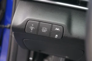 Used 2023 Hyundai ELANTRA HYBRID Blue for sale in Lynnwood, WA — photo 26