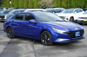 Used 2023 Hyundai ELANTRA HYBRID Blue for sale in Lynnwood, WA — photo 4