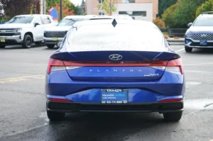 Used 2023 Hyundai ELANTRA HYBRID Blue for sale in Lynnwood, WA — photo 7