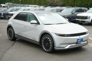 Used 2023 Hyundai IONIQ 5 Limited for sale in Lynnwood, WA — photo 3