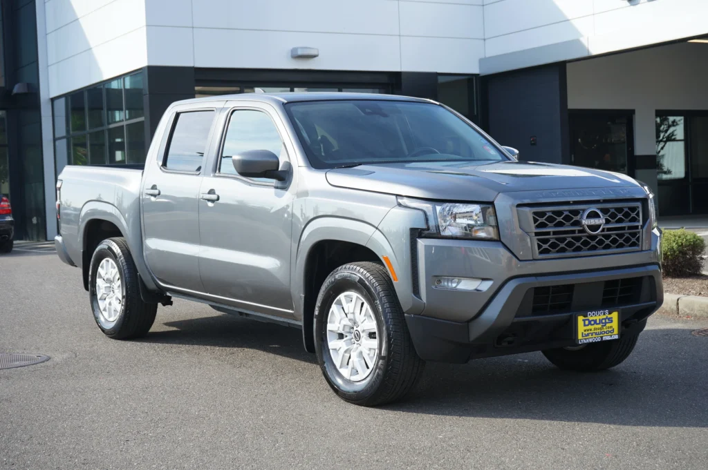 2023 Nissan Frontier SV