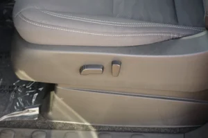 Used 2023 Nissan Frontier SV for sale in Lynnwood, WA — photo 17