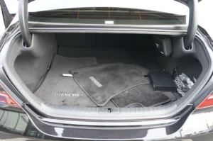 Used 2025 Genesis G70 2.5T for sale in Lynnwood, WA — photo 16