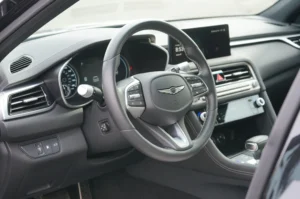 Used 2025 Genesis G70 2.5T for sale in Lynnwood, WA — photo 19