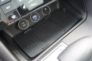 Used 2025 Genesis G70 2.5T for sale in Lynnwood, WA — photo 29