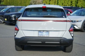 Used 2025 Hyundai KONA SE for sale in Lynnwood, WA — photo 8