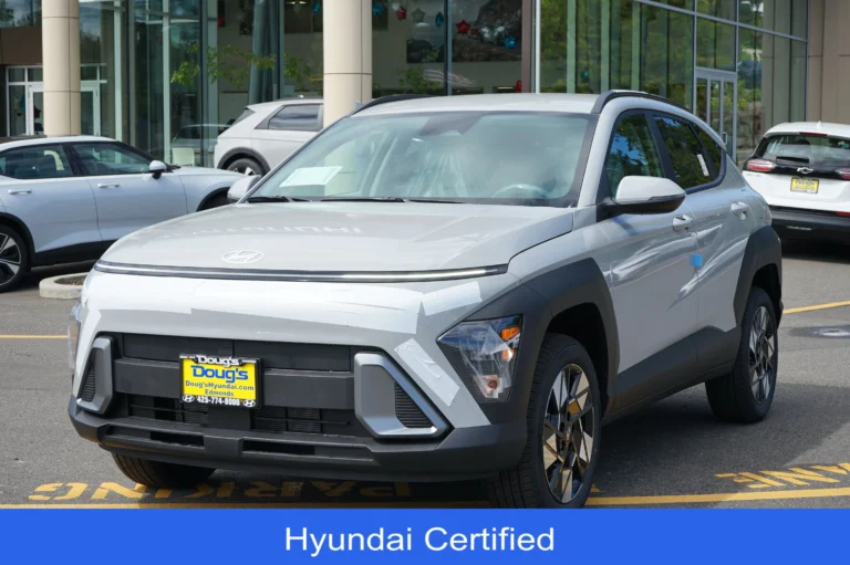 2025 Hyundai KONA SEL