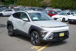 Used 2025 Hyundai KONA SEL for sale in Lynnwood, WA — photo 3