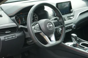 Used 2025 Nissan Altima SR for sale in Lynnwood, WA — photo 14