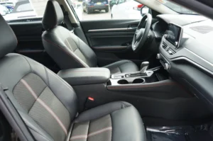 Used 2025 Nissan Altima SR for sale in Lynnwood, WA — photo 30