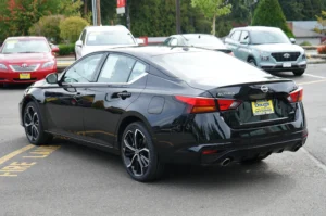 Used 2025 Nissan Altima SR for sale in Lynnwood, WA — photo 8