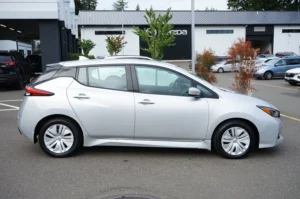 Used 2025 Nissan LEAF S for sale in Lynnwood, WA — photo 2