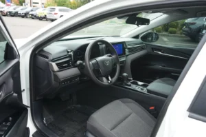 Used 2025 Toyota Camry LE for sale in Lynnwood, WA — photo 15