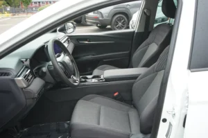 Used 2025 Toyota Camry LE for sale in Lynnwood, WA — photo 17