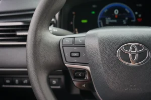 Used 2025 Toyota Camry LE for sale in Lynnwood, WA — photo 28
