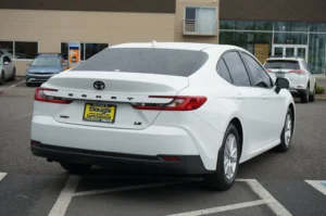 Used 2025 Toyota Camry LE for sale in Lynnwood, WA — photo 4