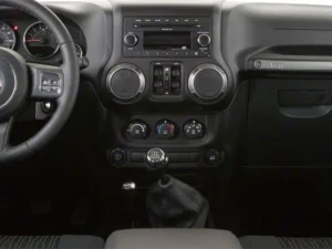 Used 2010 Jeep Wrangler Unlimited Rubicon for sale in Lynnwood, WA — photo 14