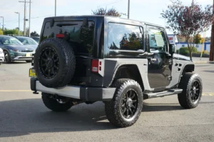 Used 2011 Jeep Wrangler Sahara for sale in Lynnwood, WA — photo 6