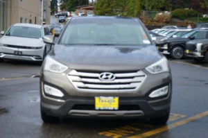 Used 2013 Hyundai SANTA FE SPORT 2.0L Turbo for sale in Lynnwood, WA — photo 2
