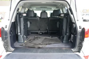 Used 2018 Toyota Land Cruiser Base for sale in Lynnwood, WA — photo 11