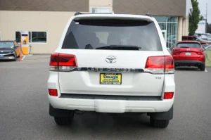 Used 2018 Toyota Land Cruiser Base for sale in Lynnwood, WA — photo 4