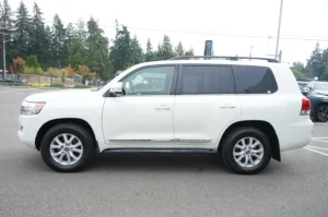 Used 2018 Toyota Land Cruiser Base for sale in Lynnwood, WA — photo 6