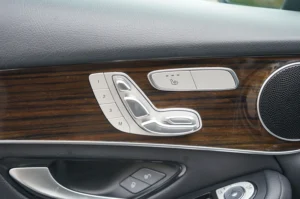 Used 2019 Mercedes-Benz GLC GLC 350e for sale in Lynnwood, WA — photo 14