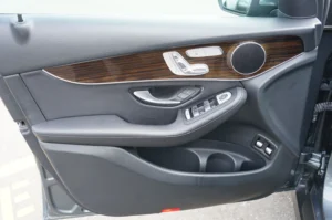 Used 2019 Mercedes-Benz GLC GLC 350e for sale in Lynnwood, WA — photo 15