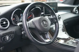 Used 2019 Mercedes-Benz GLC GLC 350e for sale in Lynnwood, WA — photo 16