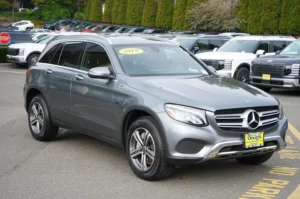 Used 2019 Mercedes-Benz GLC GLC 350e for sale in Lynnwood, WA — photo 3