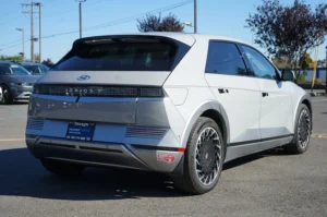 Used 2023 Hyundai IONIQ 5 Limited for sale in Lynnwood, WA — photo 5
