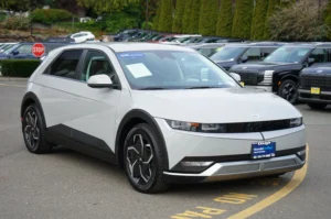Used 2024 Hyundai IONIQ 5 SE for sale in Lynnwood, WA — photo 3