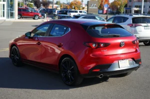 Used 2024 Mazda Mazda3 Hatchback 2.5 S Select Sport for sale in Lynnwood, WA — photo 5