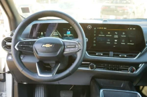 Used 2025 Chevrolet Equinox AWD LT for sale in Lynnwood, WA — photo 17