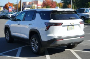Used 2025 Chevrolet Equinox AWD LT for sale in Lynnwood, WA — photo 6