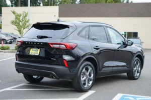 Used 2025 Ford Escape ST-Line for sale in Lynnwood, WA — photo 3