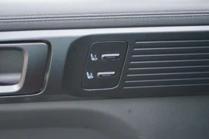 Used 2025 Hyundai SANTA FE HYBRID Calligraphy for sale in Lynnwood, WA — photo 15