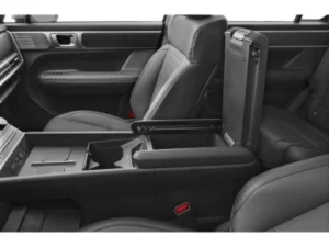 Used 2025 Hyundai Santa Fe Hybrid SEL for sale in Lynnwood, WA — photo 17