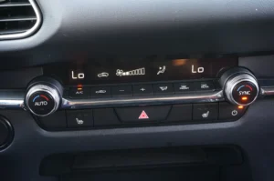 Used 2025 Mazda CX-30 2.5 S Carbon Edition for sale in Lynnwood, WA — photo 24