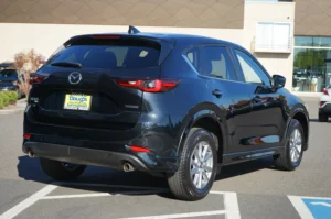 Used 2025 Mazda CX-5 2.5 S Select Package for sale in Lynnwood, WA — photo 3