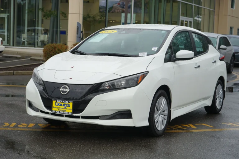 2025 Nissan Leaf S